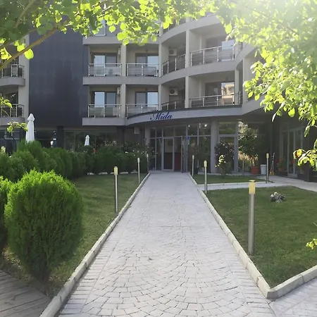 Mida Eh Apartment *