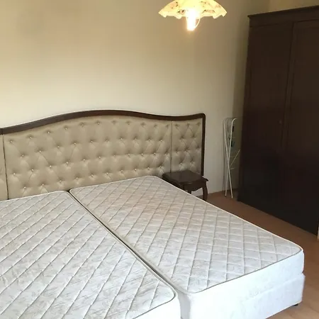 Mida Eh Слънчев бряг